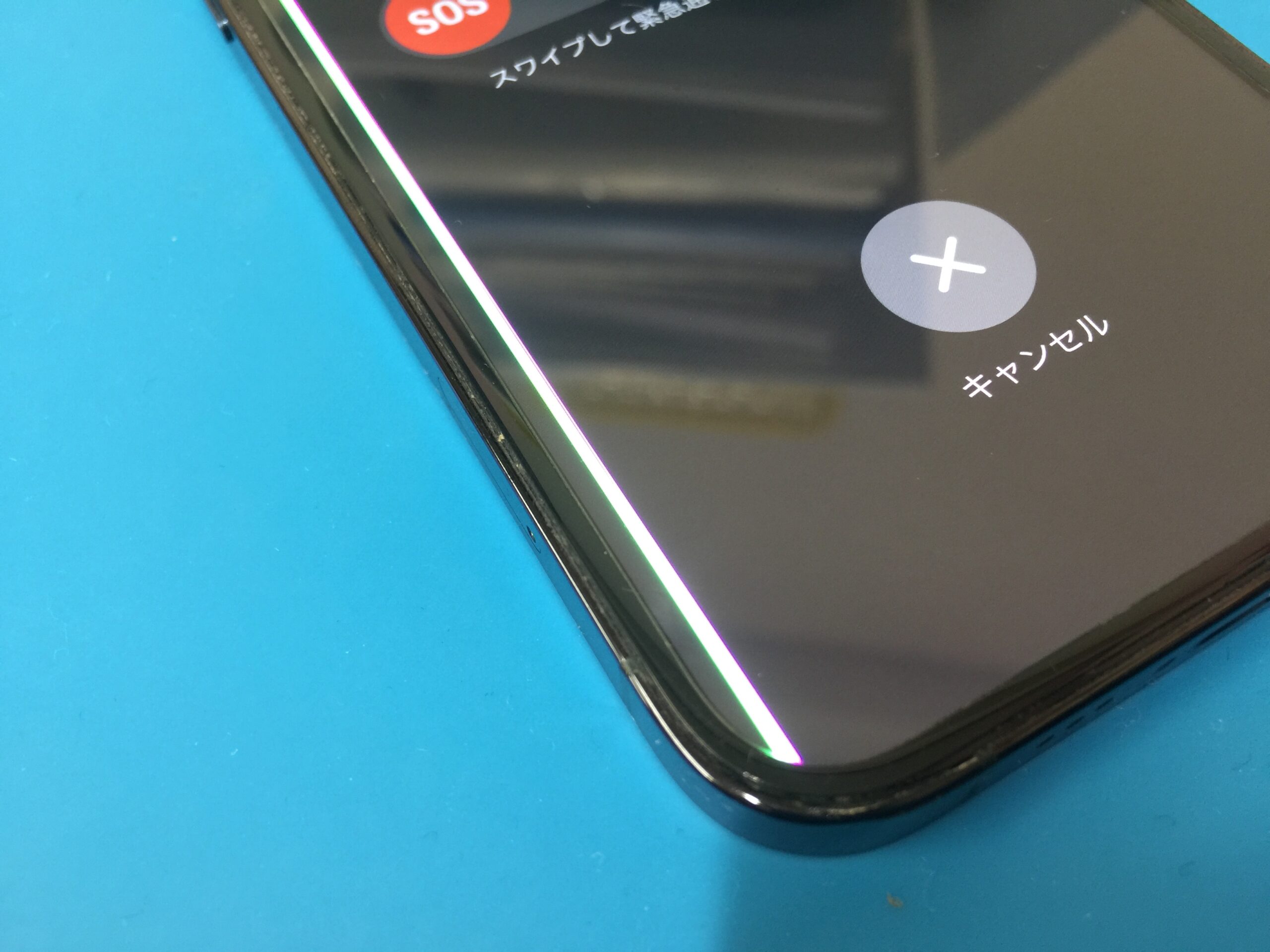 動作不可　iPhone12mini 64GB本体　+純正OLEDパネル縦線破損 iPhone 12 Pro 】本体を落とした時によくある症状の縦線が出て